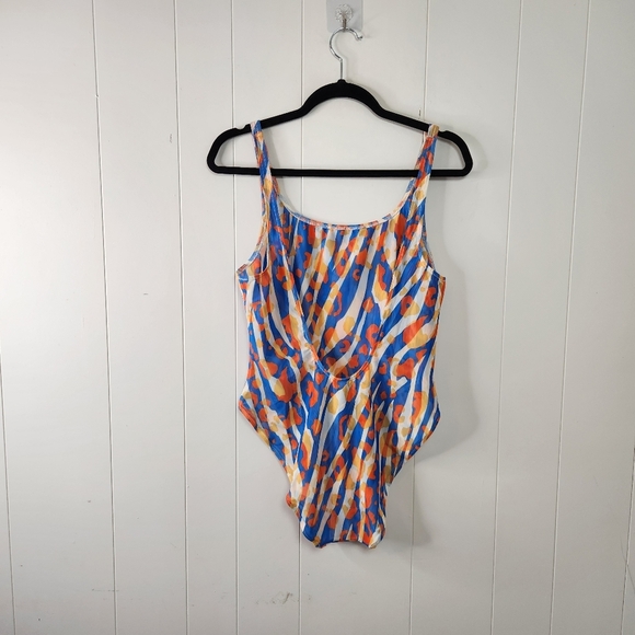 Solid & Striped Luela One Piece Swim Swimsuit Bathing Suit New NWT Beach Sexy - Picture 6 of 10